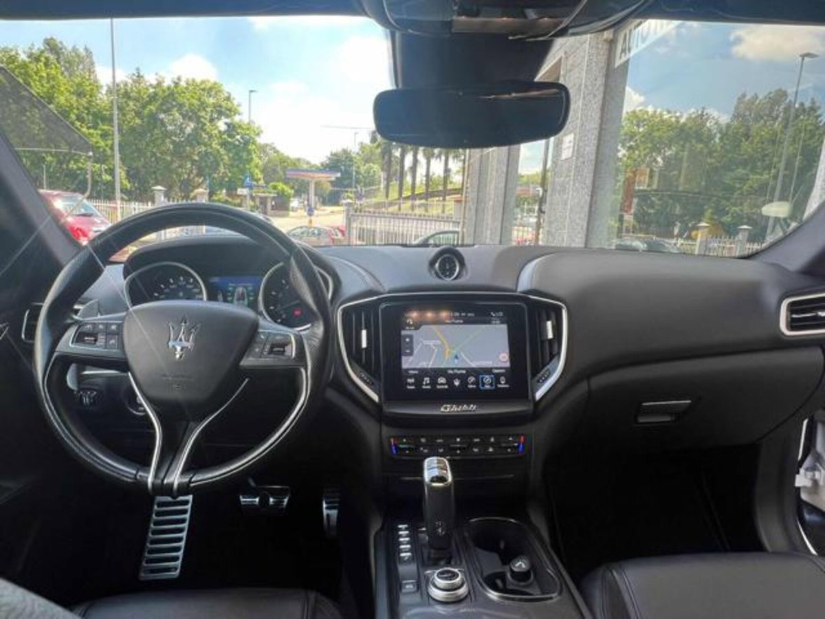 Maserati Ghibli Ghibli V6 Gransport (20)