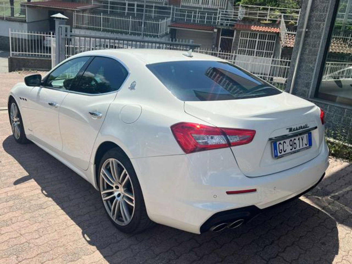 Maserati Ghibli Ghibli V6 Gransport (5)