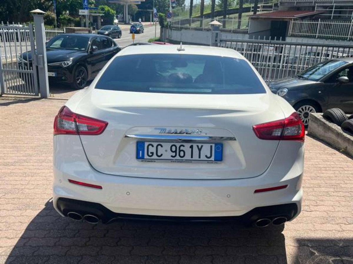 Maserati Ghibli Ghibli V6 Gransport (9)