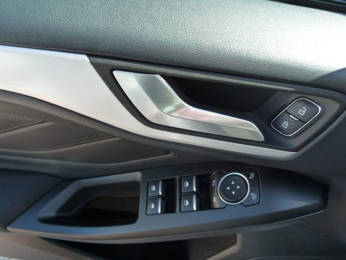 Ford Focus Station Wagon 1.5 EcoBlue 120 CV automatico SW Business Co-Pilot (10)