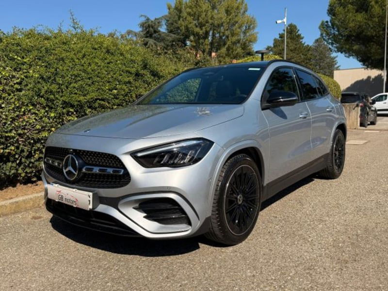 Mercedes-Benz GLA SUV 200 d Automatic Premium
