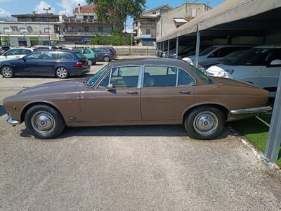 Jaguar XJ6 4.2 (5)