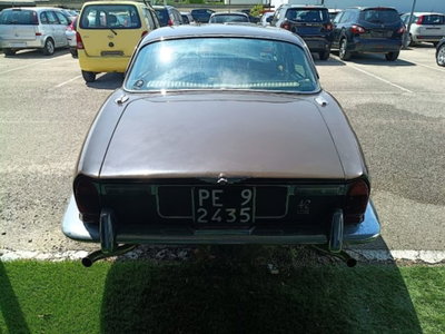 Jaguar XJ6 4.2 (9)