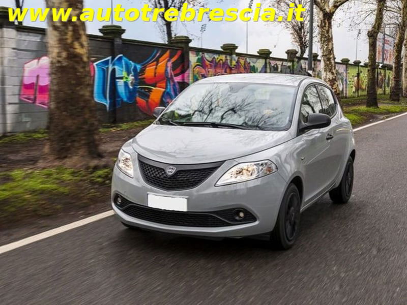 Lancia Ypsilon 1.2 69 CV 5 porte Elefantino Blu