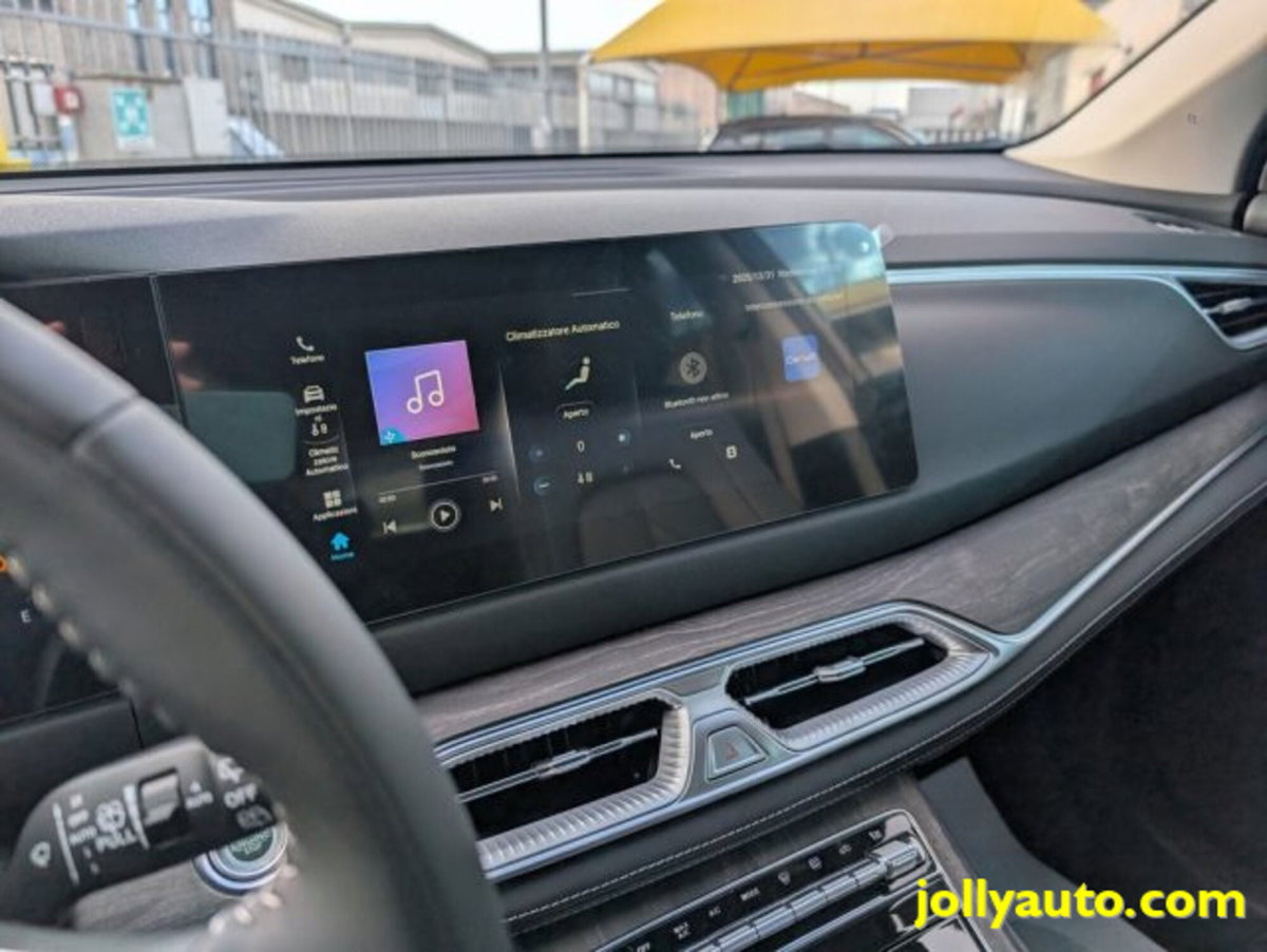 Dfsk E5  1.5 phev Business auto e-cvt (11)
