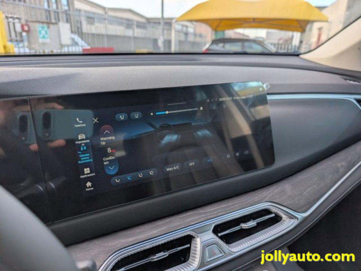 Dfsk E5  1.5 phev Business auto e-cvt (12)