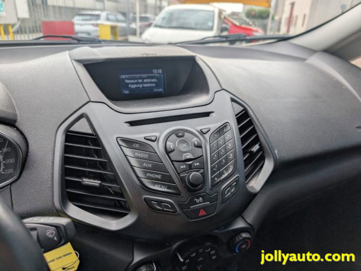 Ford EcoSport 1.5 TDCi 95 CV Titanium S (13)