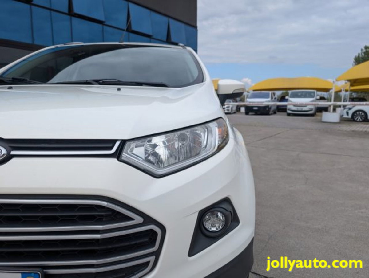 Ford EcoSport 1.5 TDCi 95 CV Titanium S (7)