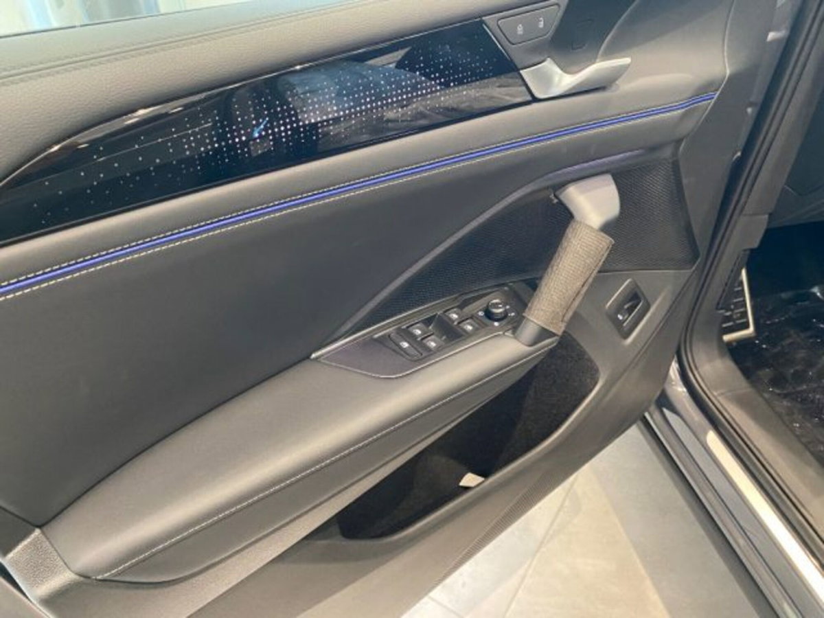 Volkswagen Tiguan Allspace 2.0 tdi R-Line 150cv dsg (16)