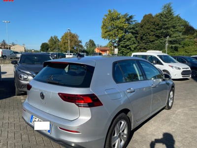 Volkswagen Golf 2.0 TDI SCR Life usata