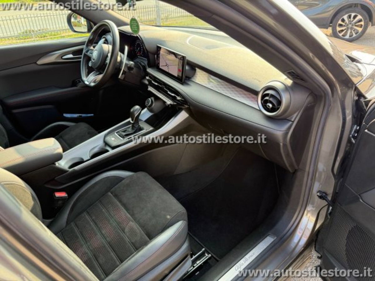 Alfa Romeo Tonale Tonale 1.5 130 CV MHEV TCT7 Edizione Speciale (13)