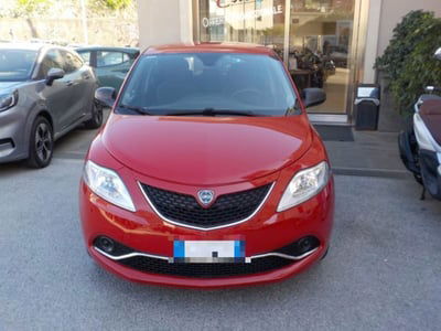 Lancia Ypsilon 1.2 69 CV 5 porte GPL Ecochic Silver usata