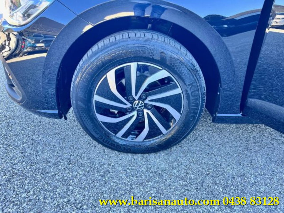 Volkswagen Polo 1.0 Edition 80cv (14)