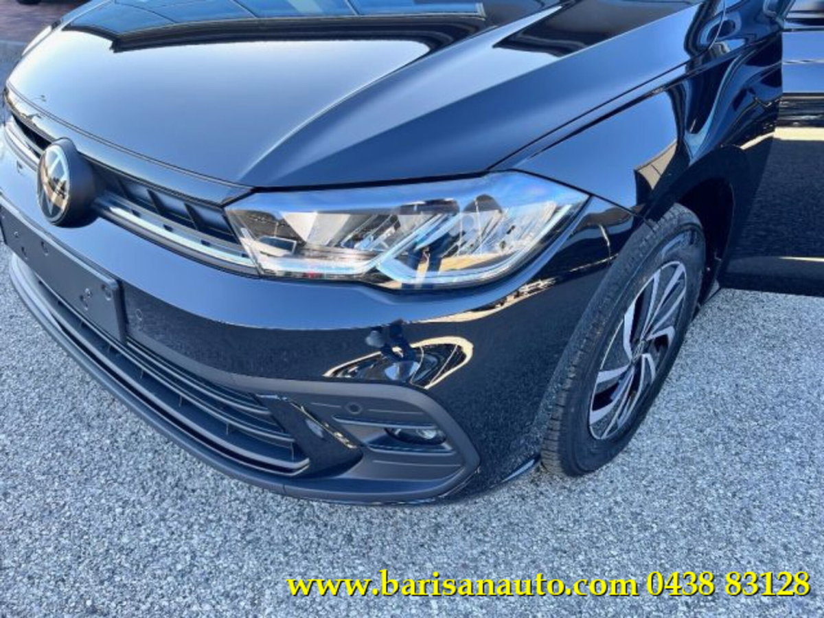 Volkswagen Polo 1.0 Edition 80cv (15)