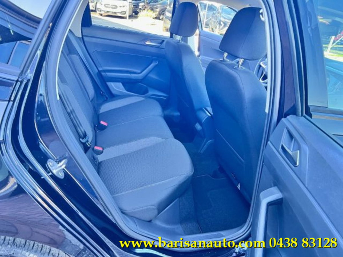 Volkswagen Polo 1.0 Edition 80cv (7)