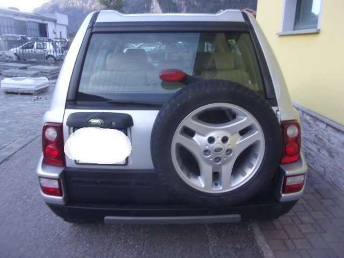 Land Rover Freelander 2.0 Td4 16V cat S.W. HSE (7)