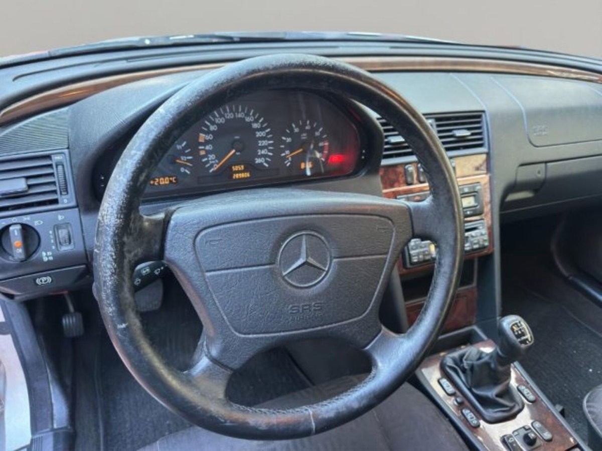 Mercedes-Benz Classe C 180 cat Elegance (9)