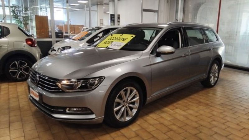 Volkswagen Passat Variant 1.6 TDI SCR DSG Business BMT