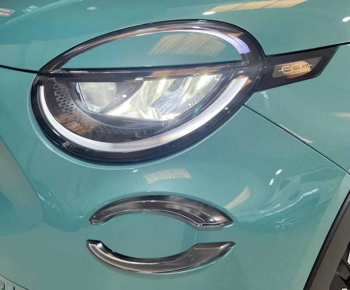 Fiat 600 1.2 hybrid 110cv auto (14)