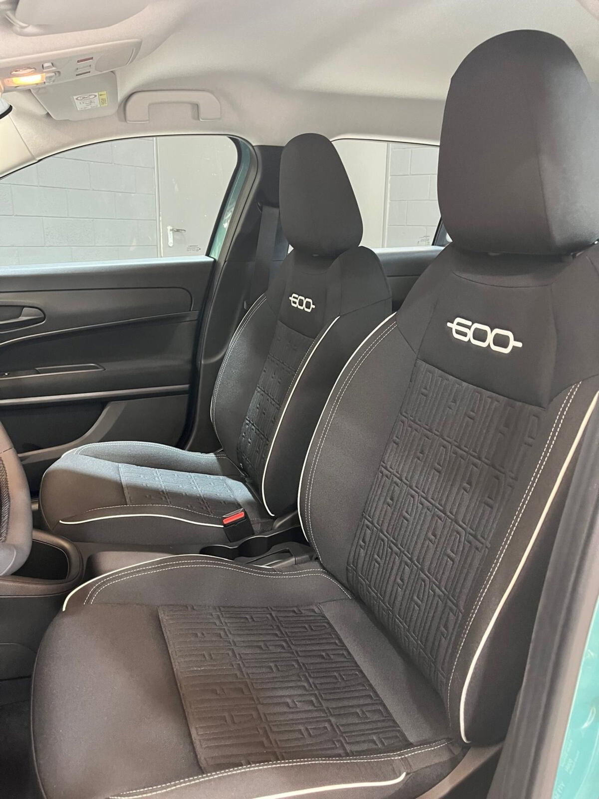 Fiat 600 1.2 hybrid 110cv auto (17)