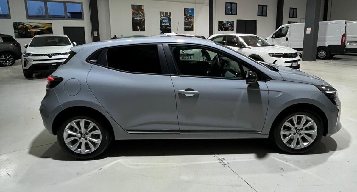Renault Clio Blue dCi 100 CV 5 porte Evolution (5)