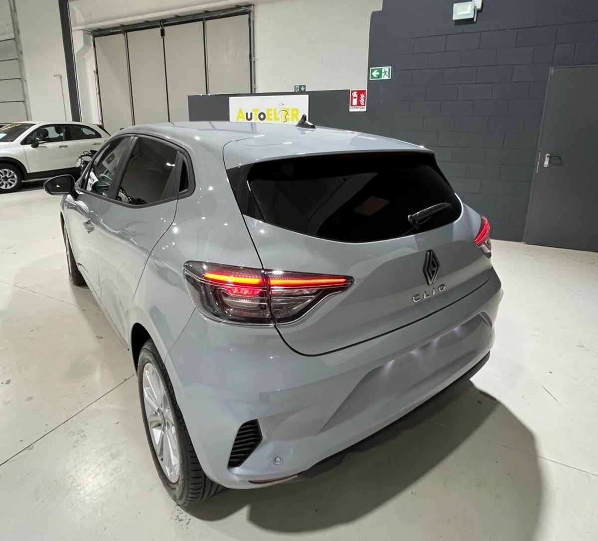 Renault Clio Blue dCi 100 CV 5 porte Evolution (9)