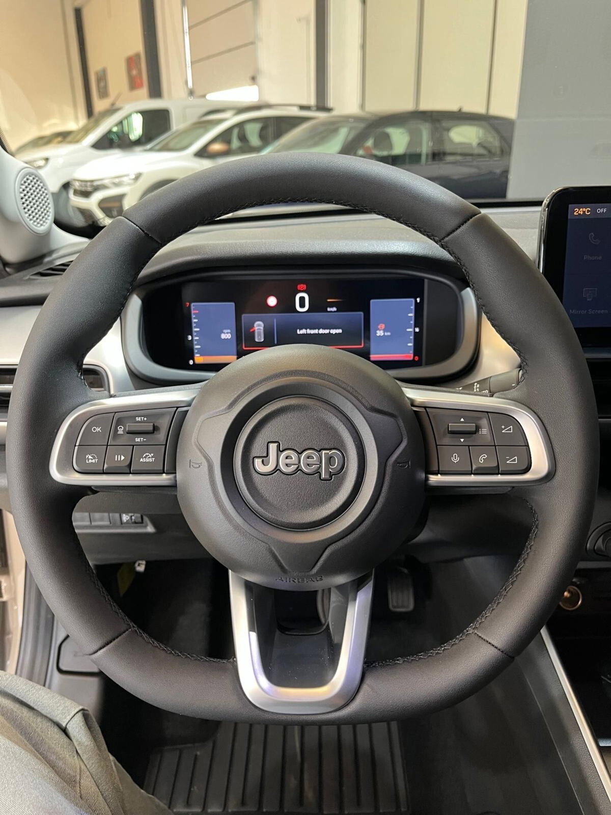 Jeep Avenger 1.2 turbo Summit fwd 100cv (16)