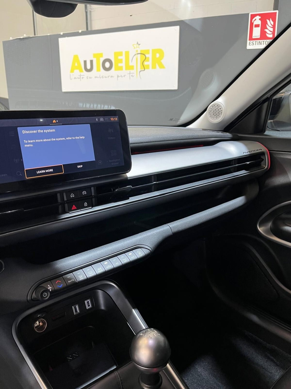 Jeep Avenger 1.2 turbo Summit fwd 100cv (18)