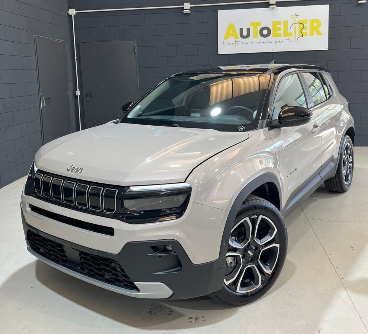 Jeep Avenger 1.2 turbo Summit fwd 100cv (3)