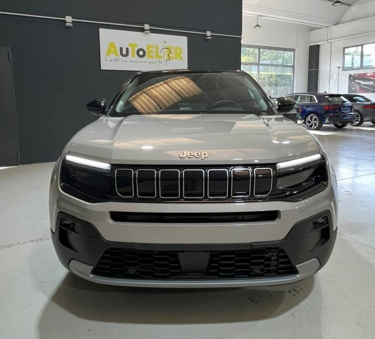 Jeep Avenger 1.2 turbo Summit fwd 100cv (5)