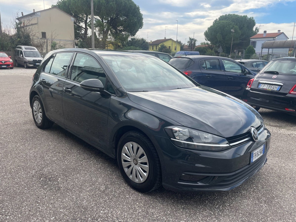 Volkswagen Golf 1.6 TDI 90 CV 5p. Trendline BlueMotion Technology (3)