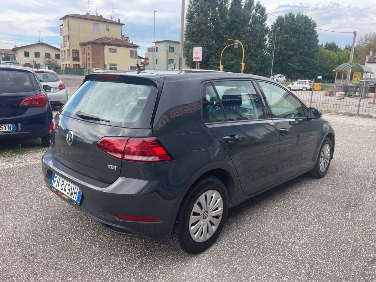 Volkswagen Golf 1.6 TDI 90 CV 5p. Trendline BlueMotion Technology (5)