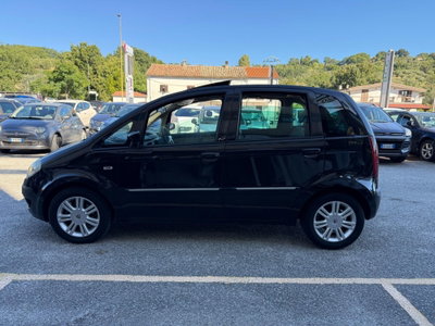 Lancia Musa Multijet 16V Platino (2)