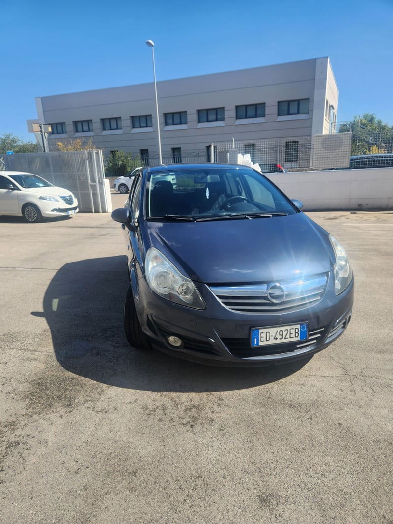 Opel Corsa 1.0 12V 5 porte Elective