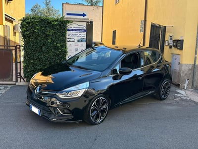 Renault Clio TCe 12V 75 CV 5 porte Moschino Intens usata
