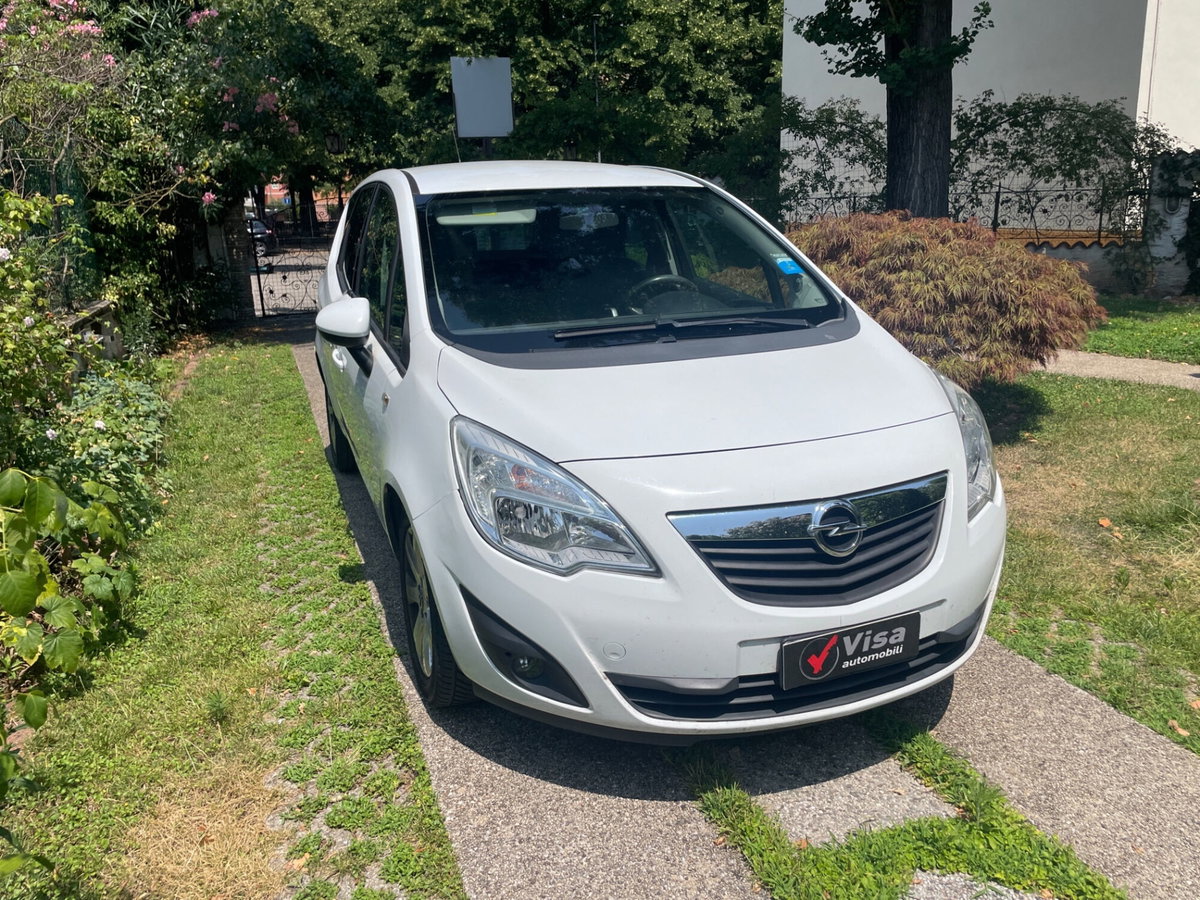 Opel Meriva 1.3 CDTI 95CV ecoFLEStart&Stop Cosmo (3)
