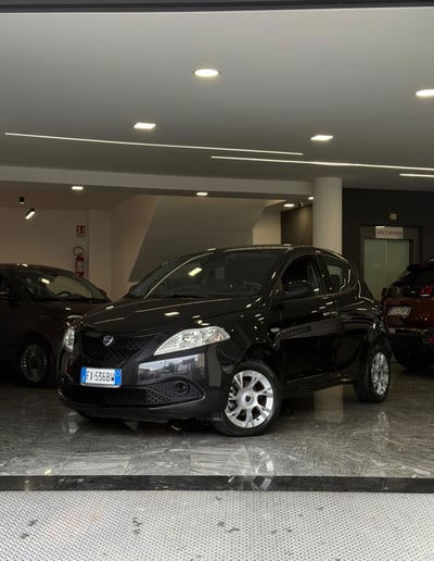 Lancia Ypsilon 1.2 69 CV 5 porte Gold usata