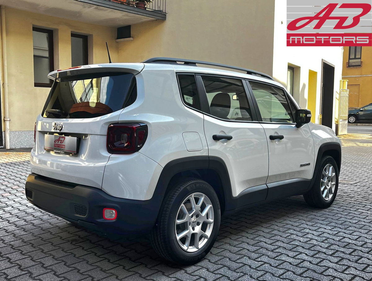 Jeep Renegade 1.5 turbo t4 mhev Altitude 2wd dct (5)