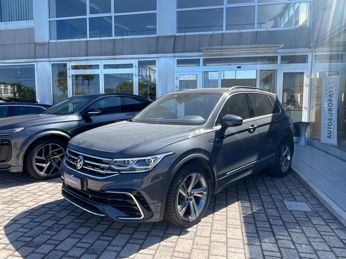 Volkswagen Tiguan 2.0 TDI 150 CV SCR DSG 4MOTION R-Line