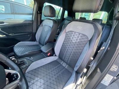 Volkswagen Tiguan 2.0 TDI 150 CV SCR DSG 4MOTION R-Line (4)