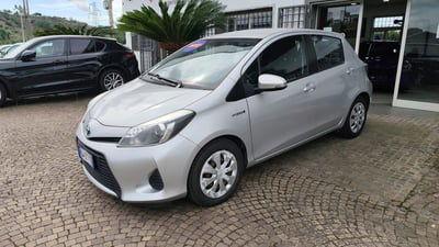 Toyota Yaris 1.5 Hybrid 5 porte Lounge usata