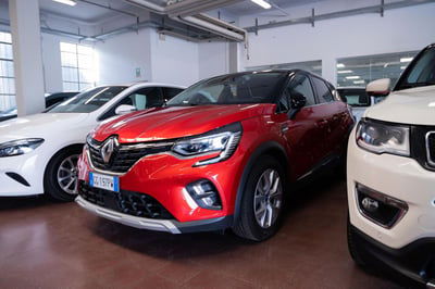 Renault Captur Plug-in Hybrid E-Tech 160 CV Intens usata