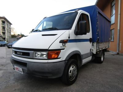 Iveco Daily Telaio 35C12P 2.3 Hpi PM-RG Cabinato usata