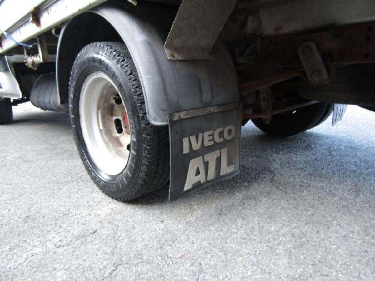 Iveco Daily Telaio 35C12P 2.3 Hpi PM-RG Cabinato (13)