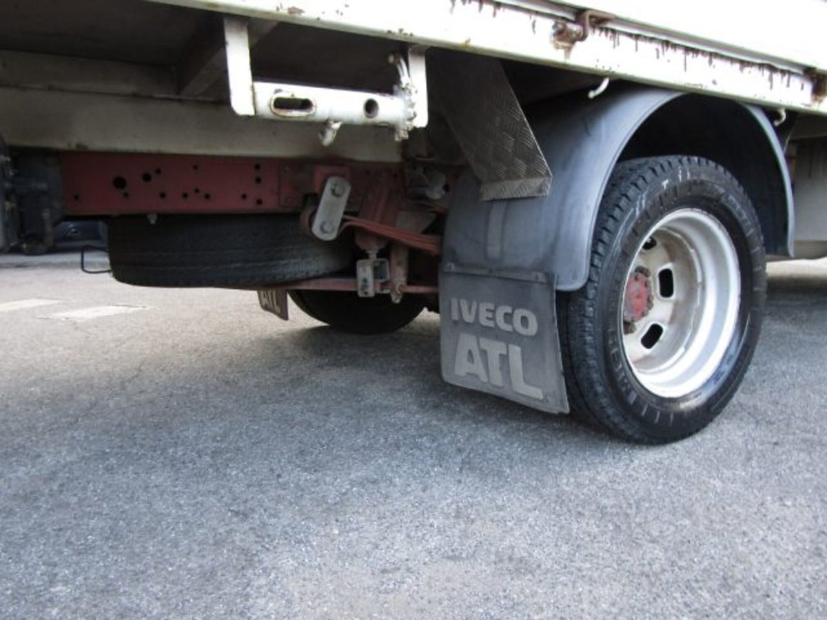 Iveco Daily Telaio 35C12P 2.3 Hpi PM-RG Cabinato (15)