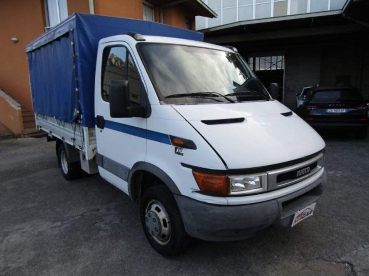 Iveco Daily Telaio 35C12P 2.3 Hpi PM-RG Cabinato (3)