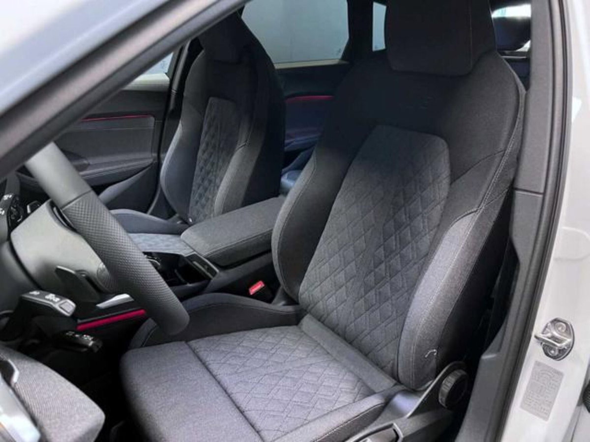 Audi A5 Avant 2.0 tdi mhev+ S line edition 204cv s-tronic (13)