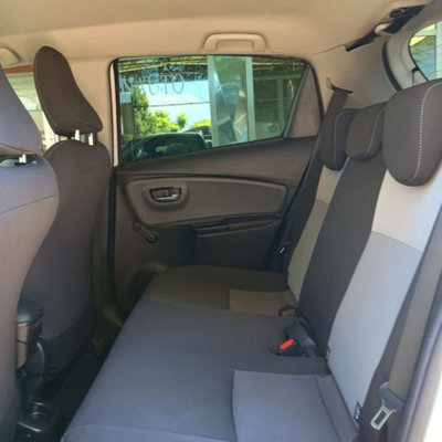 Toyota Yaris 1.5 Hybrid 5 porte Cool (13)