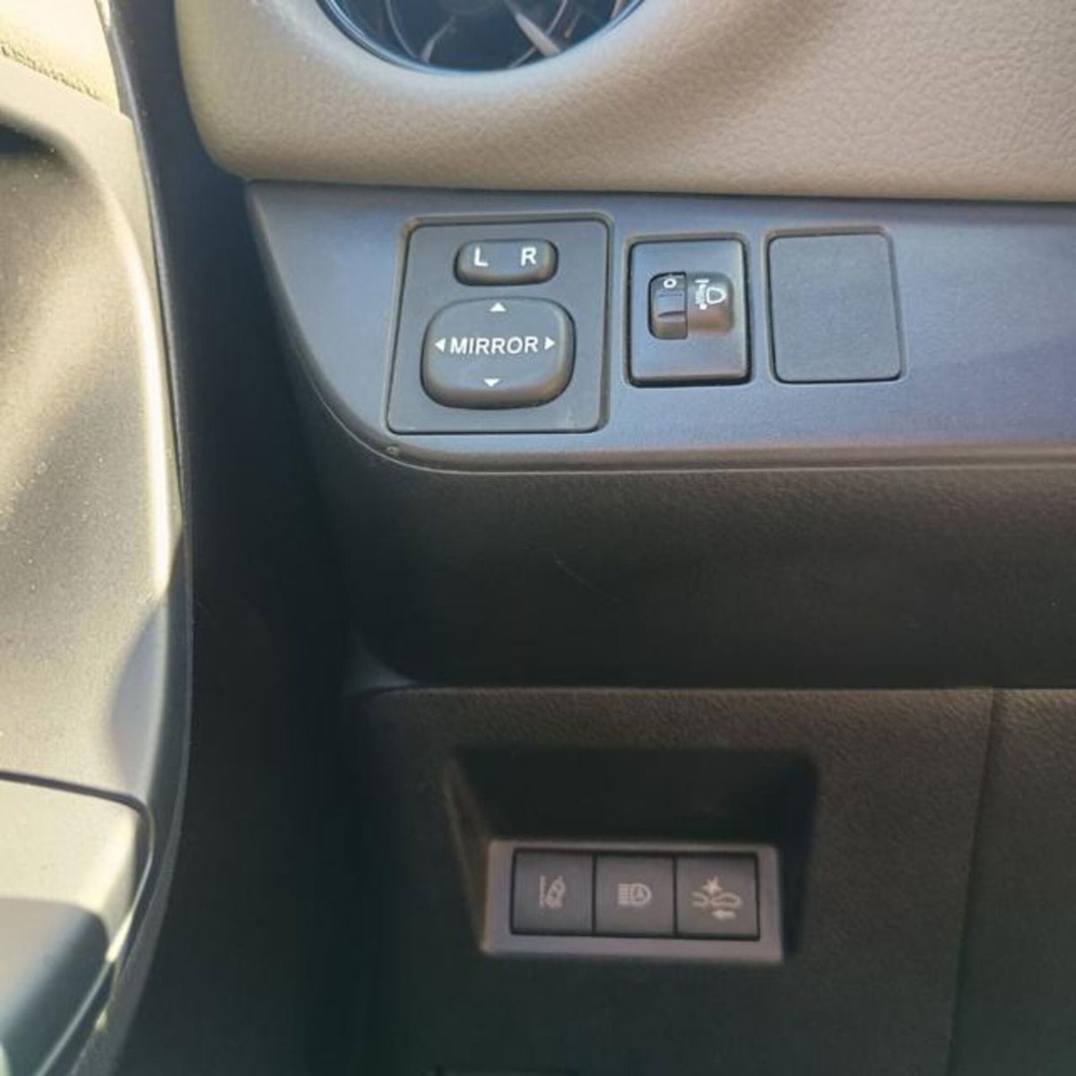 Toyota Yaris 1.5 Hybrid 5 porte Cool (20)