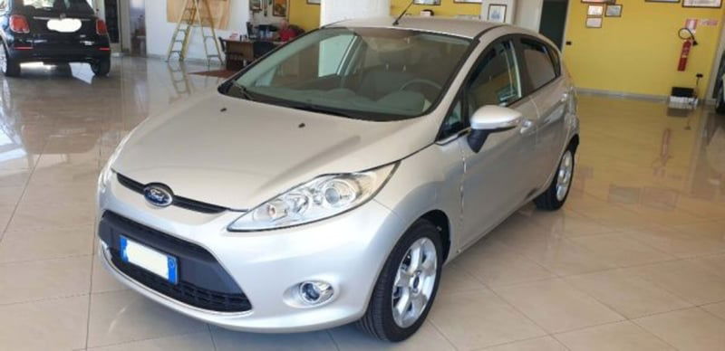 Ford Fiesta 1.2 82 CV 5 porte Titanium